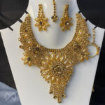 Imitation Pearl Floral Design Gold Plated Necklace Set